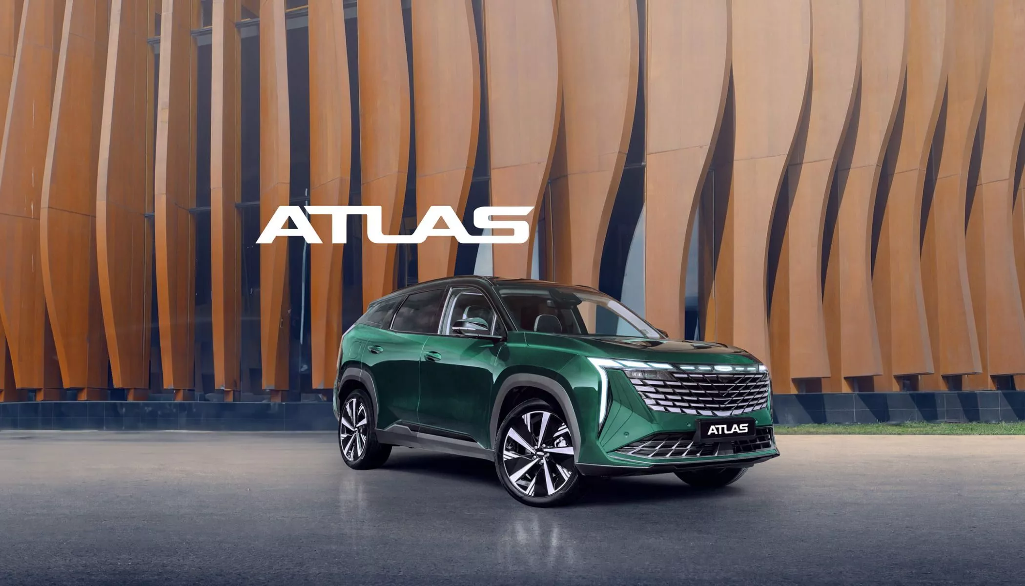 Новый Geely Atlas, цены, комплектации, характеристики и фото Джили Атлас  2024 в России